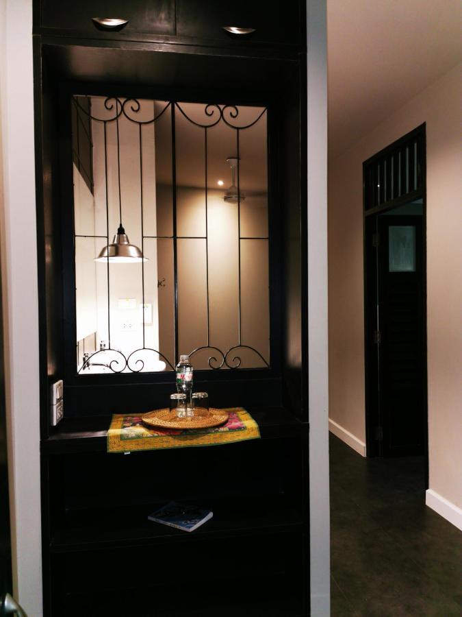 Chomm House Bed & Breakfast กรุงเทพมหานคร ภายนอก รูปภาพ